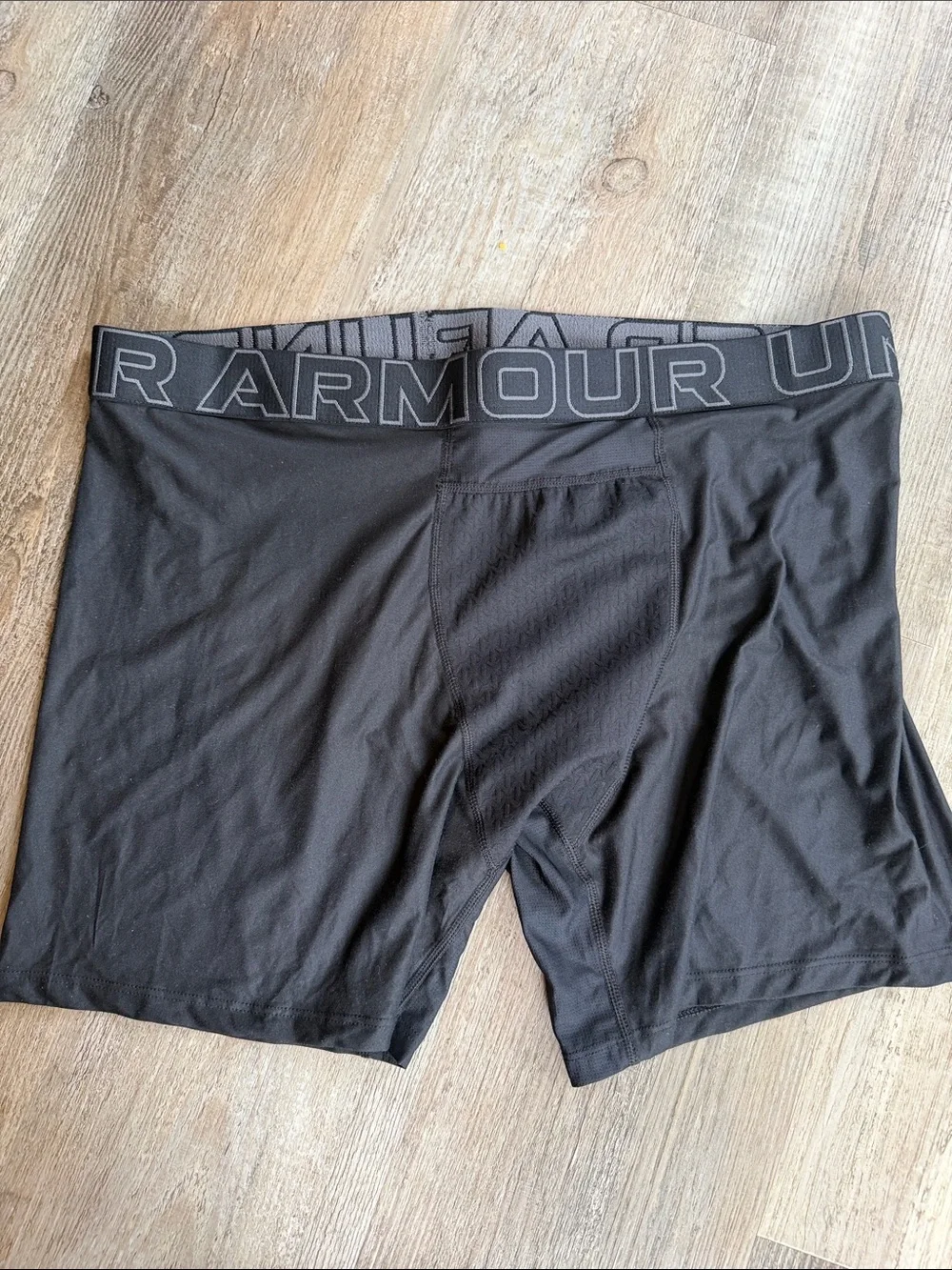 Under Armour | Men’s Boxer Briefs - Black & Olive